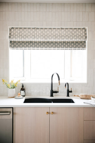 Round Brush with Knob