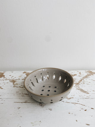 Berry Bowl - Grey