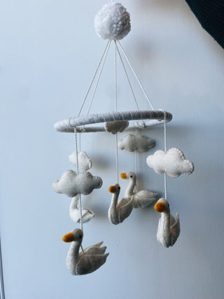 Swan Felt Mobile