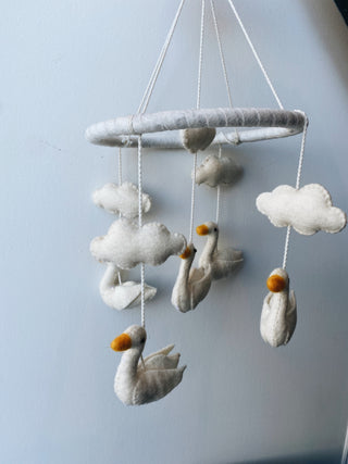 Swan Felt Mobile