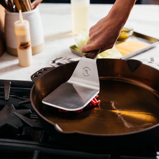 The Mighty Spatula | Smithey Ironware