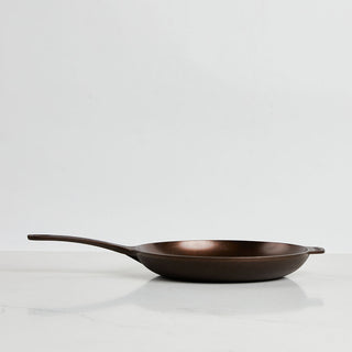 No.10 Cast Iron Chef Skillet | Smithey Ironware