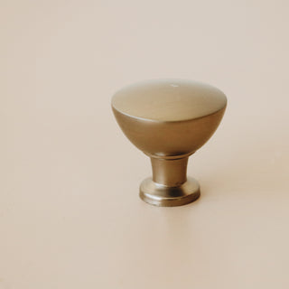 Bristol Metal Knob - Champagne Bronze