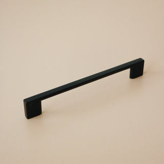 Archer Metal Pull - Matte Black