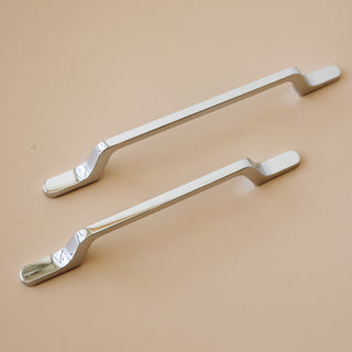Milo Metal Pull - Chrome