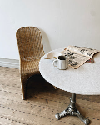 Boulangerie Cafe table