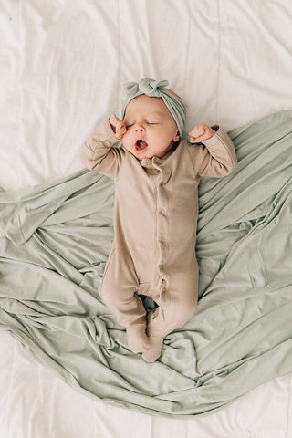 Stretch Swaddle - Sage