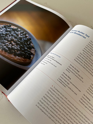 The Cookie That Changed My Life: And More Than 100 Other Classic Cakes, Cookies, Muffins, and Pies That Will Change Yours: A Cookbook