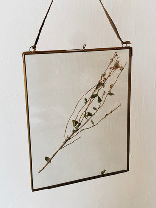 Large Hanging Brass Frame 25 x 20cm