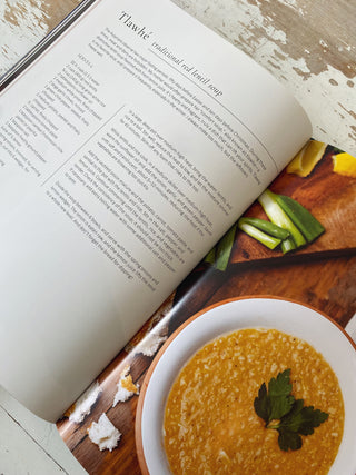 The Oldest Kitchen in the World: 4,000 Years of Middle Eastern Cooking Passed Down through Generations Cookbook