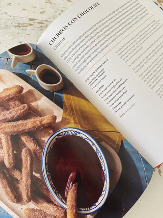 Tapas España: 70 Easy Recipes for Gathering and Sharing Cookbook