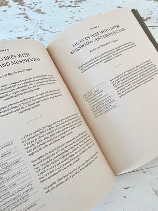 A Passion for Mushrooms: A comprehensive cookbook and foraging field guide for mushroom enthusiasts