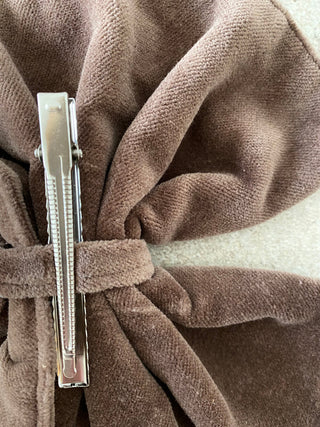Velvet Bow Clip in Clove