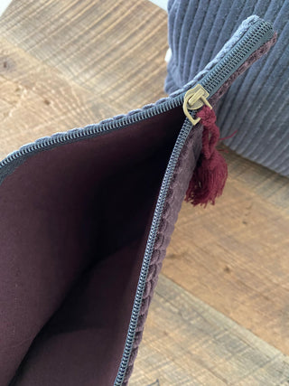 Velvet Vanity Pouch in Sangria/Navy