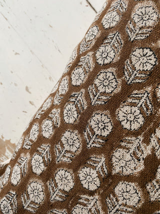 Betsy Pillow 20 x 20