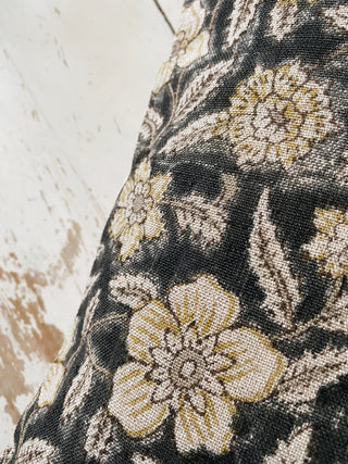 Greta Pillow 20 x 20