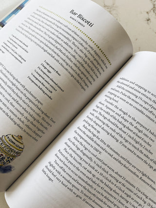 The Italian Summer Kitchen: Timeless Recipes for La Dolce Vita Cookbook