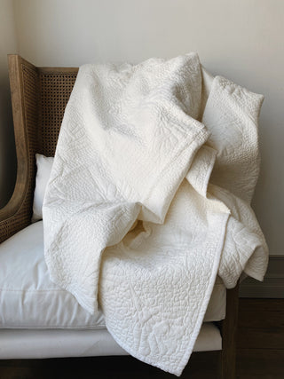 Florian Bed Quilt in Cream 94" x 90"