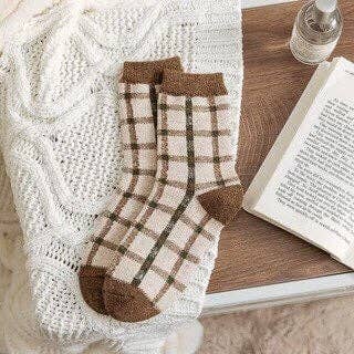 Neutral Check wool socks