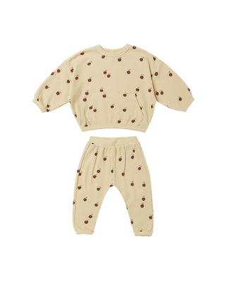 waffle sweater + pant set || apples by Quincy Mae